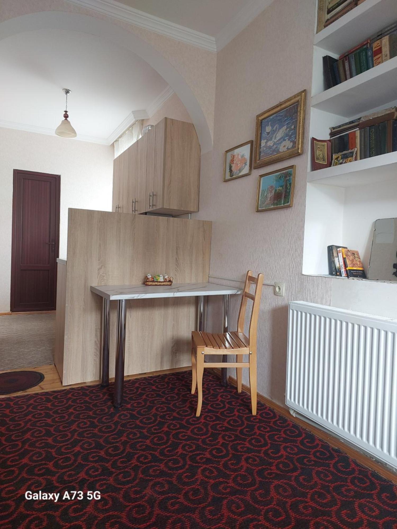 Guest House Lela Rezo Kazbegi Esterno foto